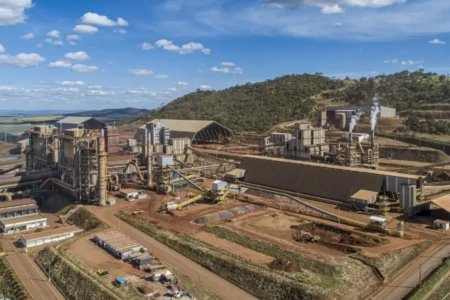 Europeus travam venda de mina de níquel em Goiás para empresa chinesa