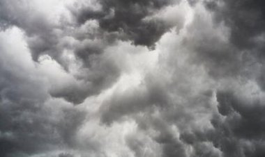 Frente fria avança, espalha chuva forte no Sul e mantém alerta pelo país