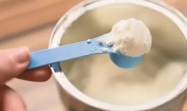 Básicos recuam e leite em pó ajuda a segurar o carrinho em janeiro