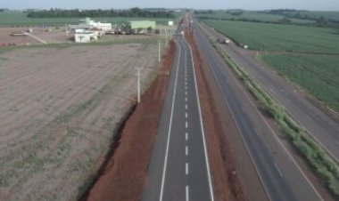 Produtores de soja do MT sofrem com problemas logísticos para escoar colheita