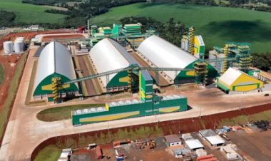Cooperativa inaugura complexo de R$ 770 milhões para processar 3 mil toneladas de soja por dia no Paraná