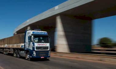 Frete agrícola segue mais caro que em 2025 apesar de queda em rotas produtoras