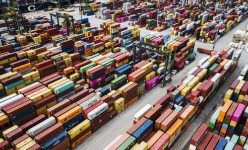 Leilão do megaterminal em Santos é adiado para 2026 após impasse no TCU