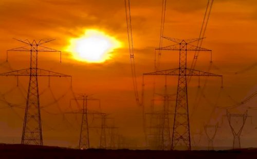 Calor extremo e tempestades marcam a reta final de 2025 no Brasil