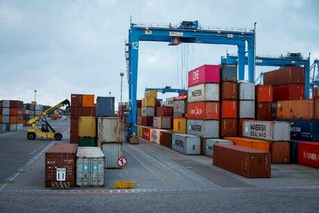 Exportações do Brasil batem recorde histórico em 2025 e superam US$ 348 bilhões