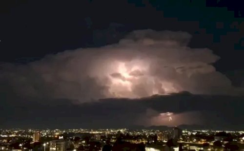 Temporais atingem Sul e Sudeste e chuva avança pelo Brasil nesta sexta-feira