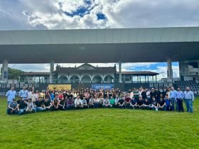 Integração e networking: Fazu leva mais de 100 calouros para conhecer a ABCZ