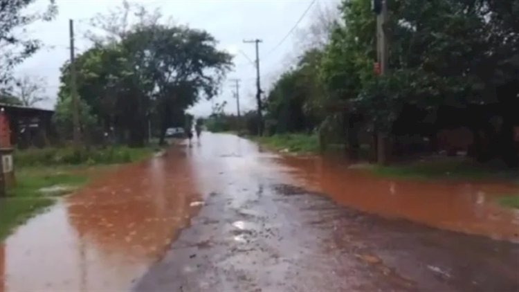 Rio Taquari supera cota de inundação